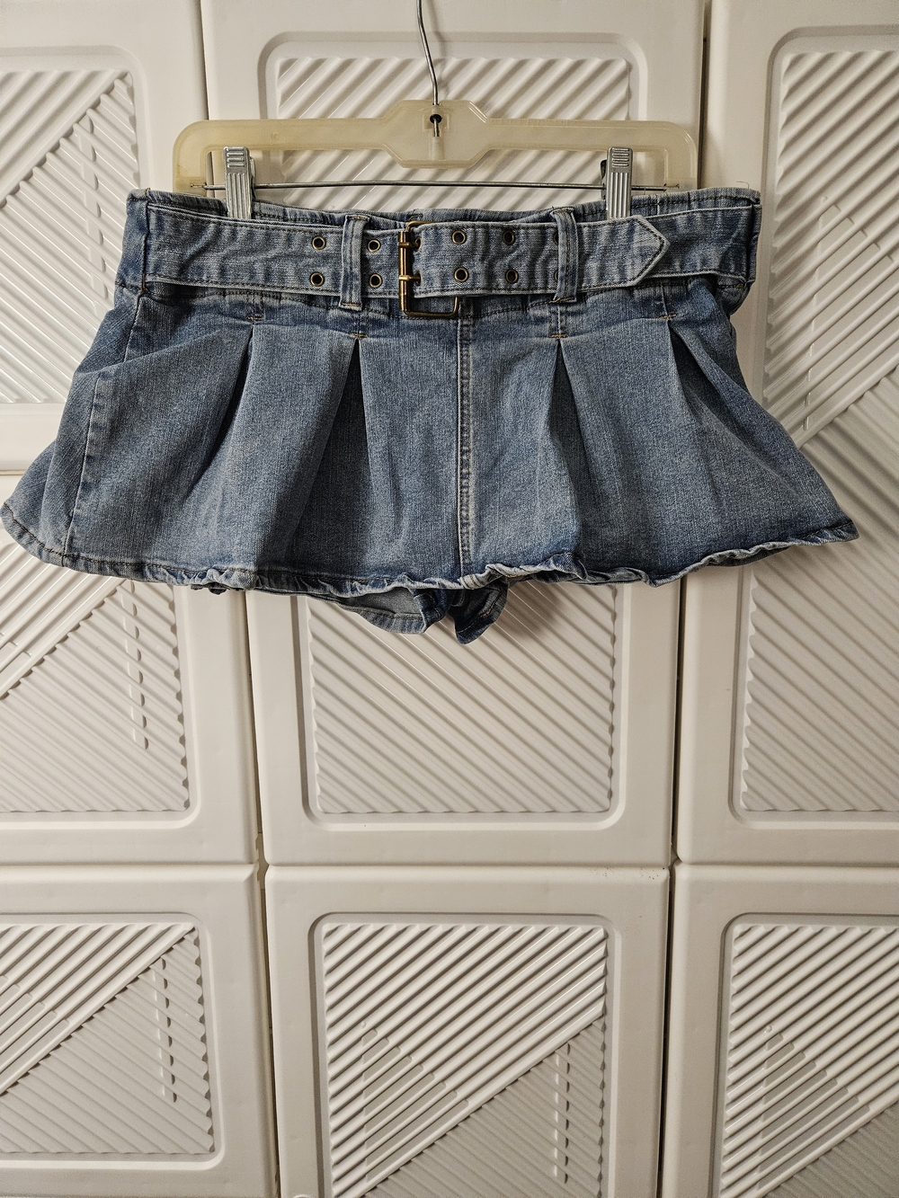 Almost Famous Light Blue Pleated Denim Skort with Belt